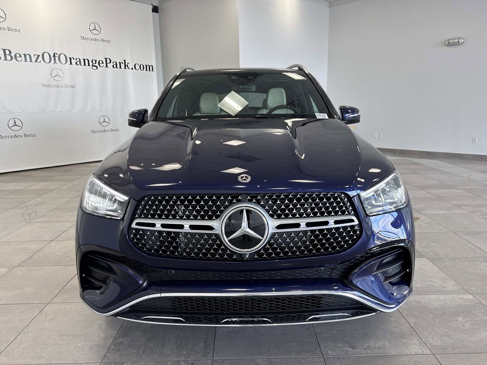 2026 Mercedes Benz GLE 350 4MATIC photo 2