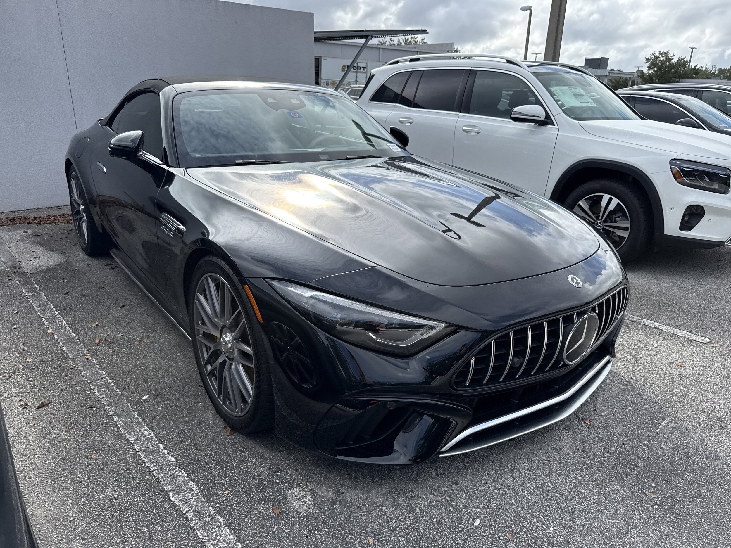 2022 Mercedes Benz SL AMG 63 photo 2