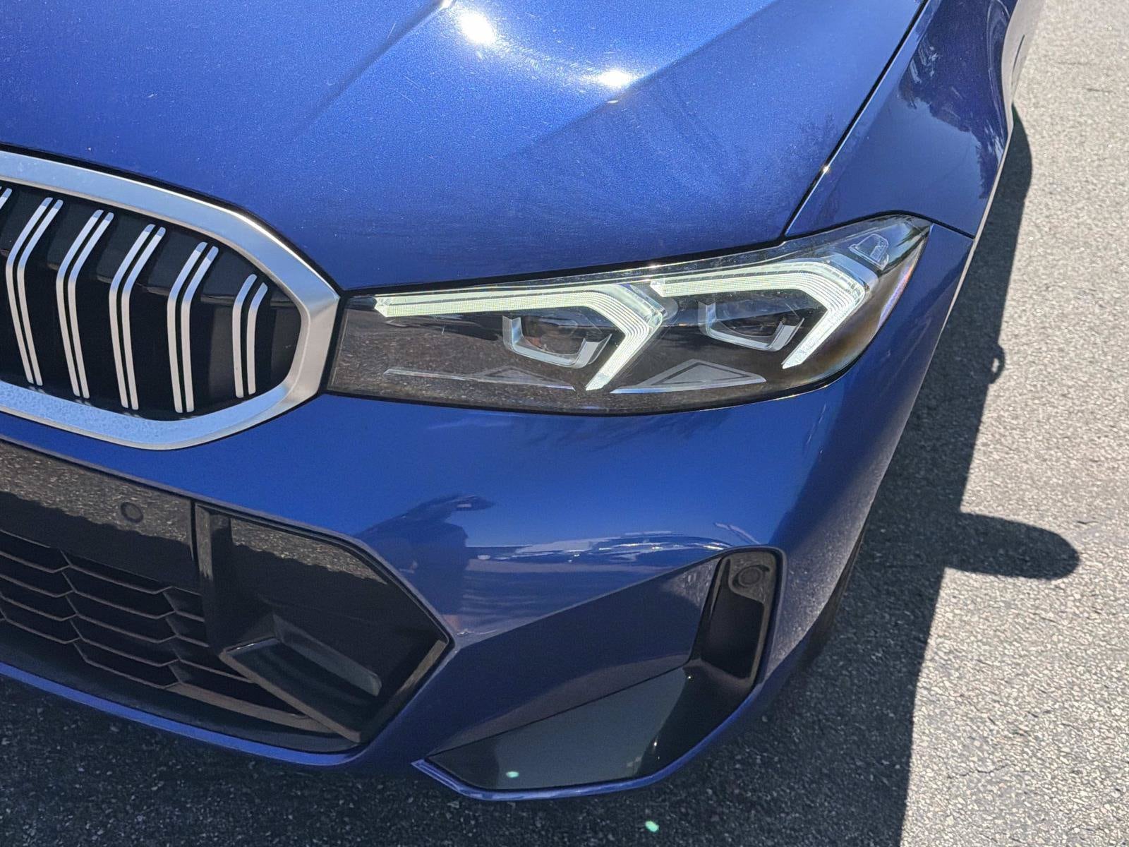 2024 BMW 3 Series 330e - Photo 9