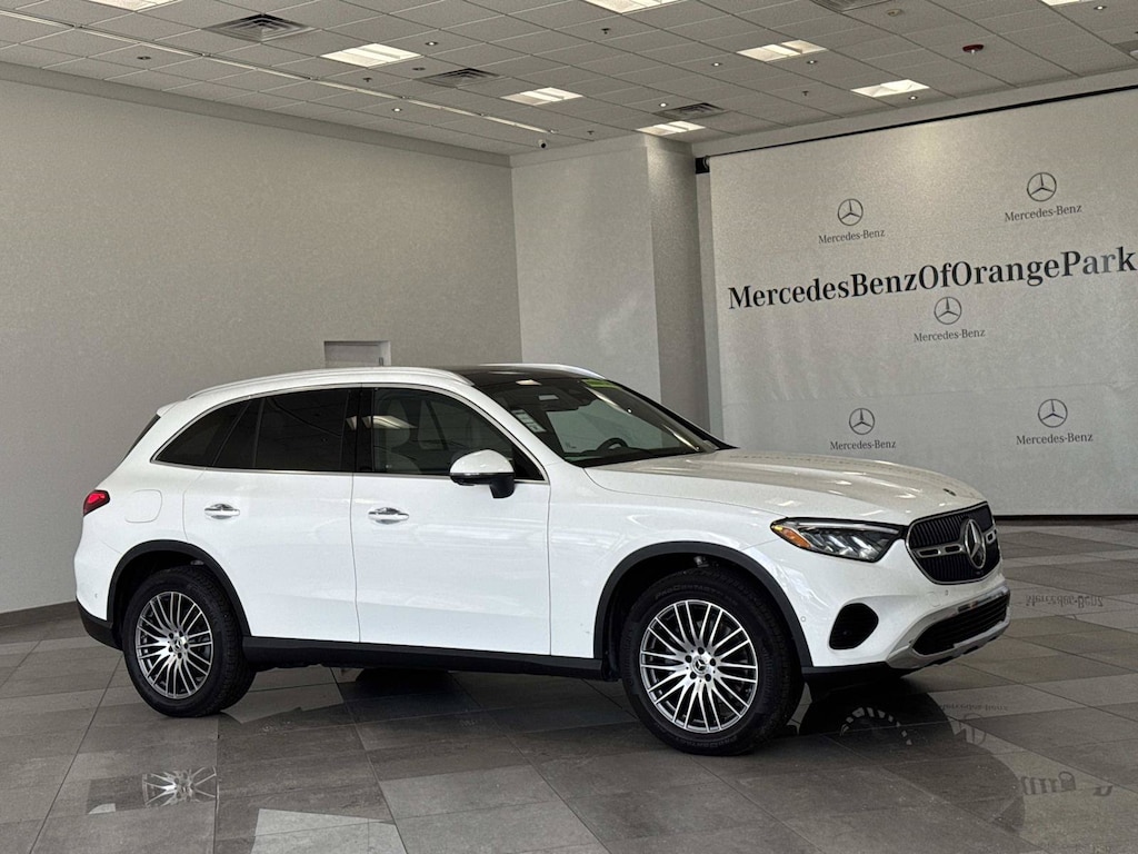 New 2026 Mercedes-Benz GLC 300 SUV