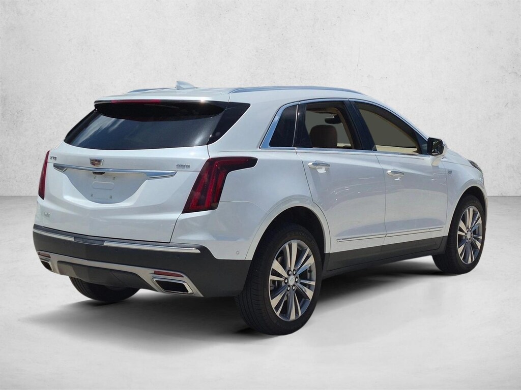 Used 2024 CADILLAC XT5 Premium Luxury SUV