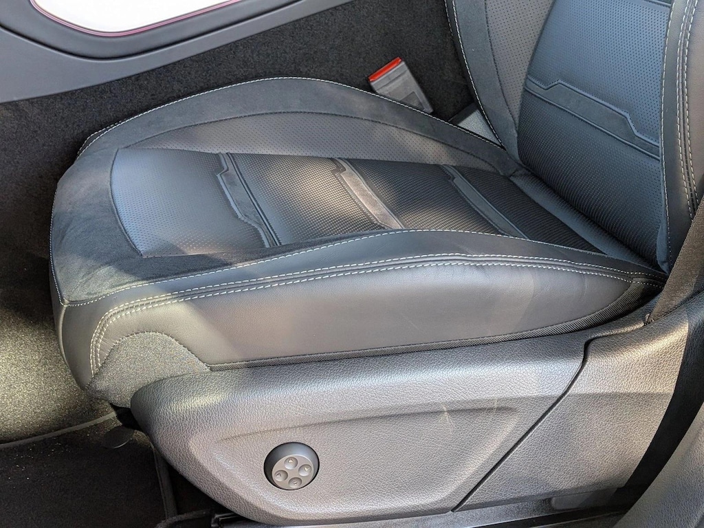 New 2026 Mercedes-Benz AMG GLE 53 AMG ® GLE 53 4MATIC+ ® Coupe Coupe