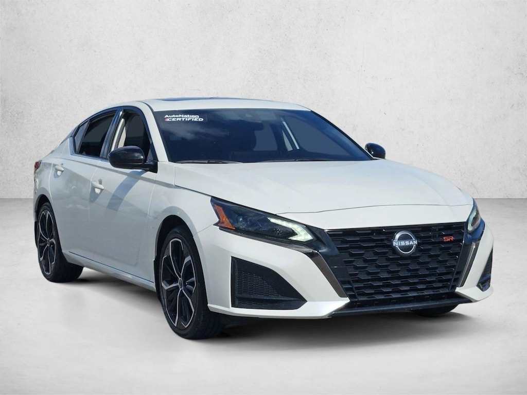 Used 2024 Nissan Altima 2.5 SR Sedan