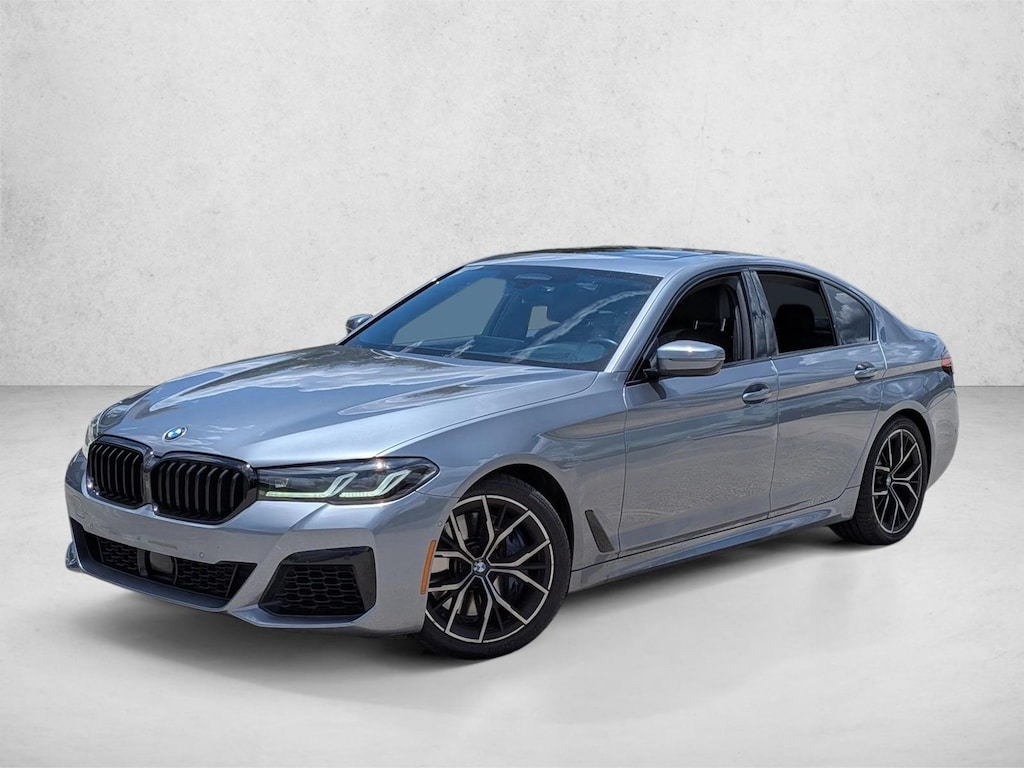 Used 2021 BMW 5 Series xDrive Sedan