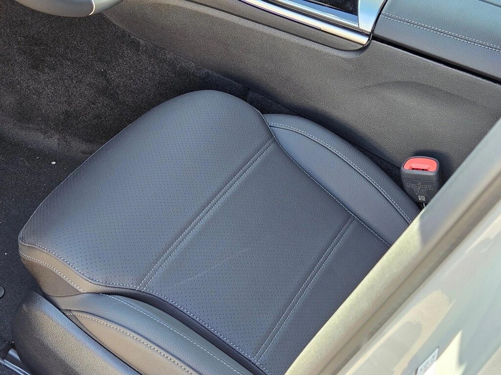 New 2026 Mercedes-Benz C-Class C 300 Sedan 4dr Car