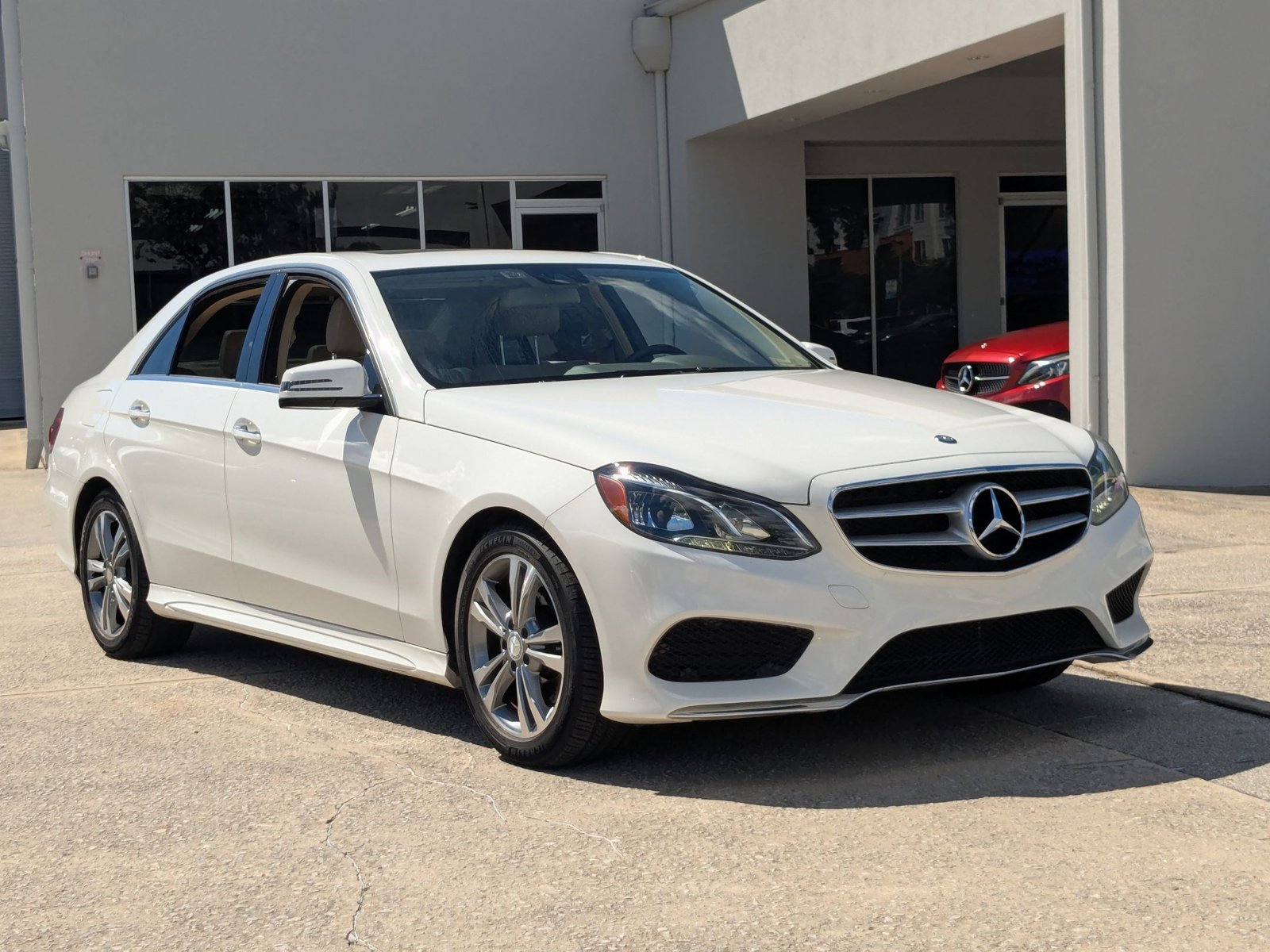 2015 Mercedes Benz E 350 photo 2