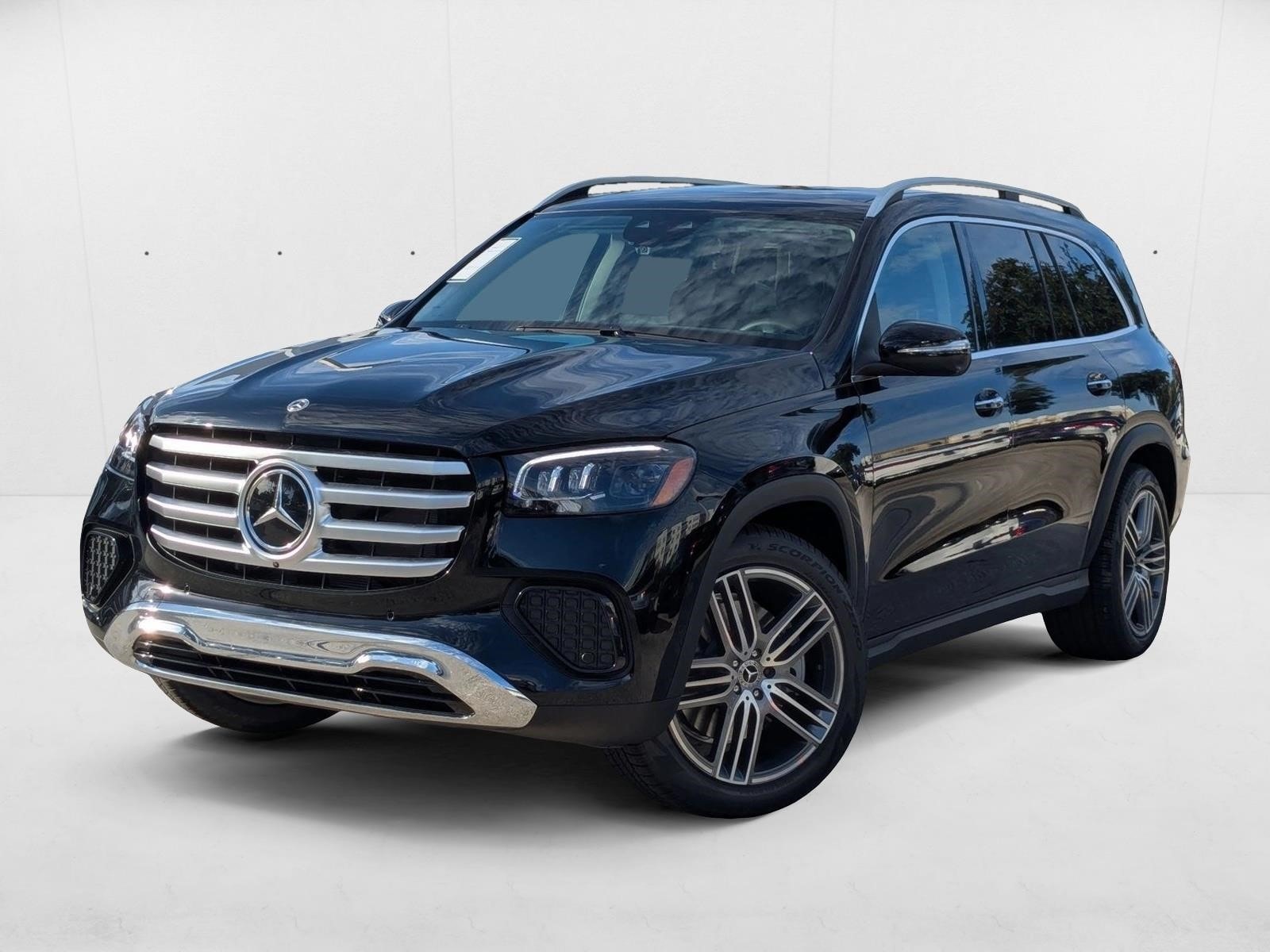 2026 Mercedes-Benz GLS Base's photo