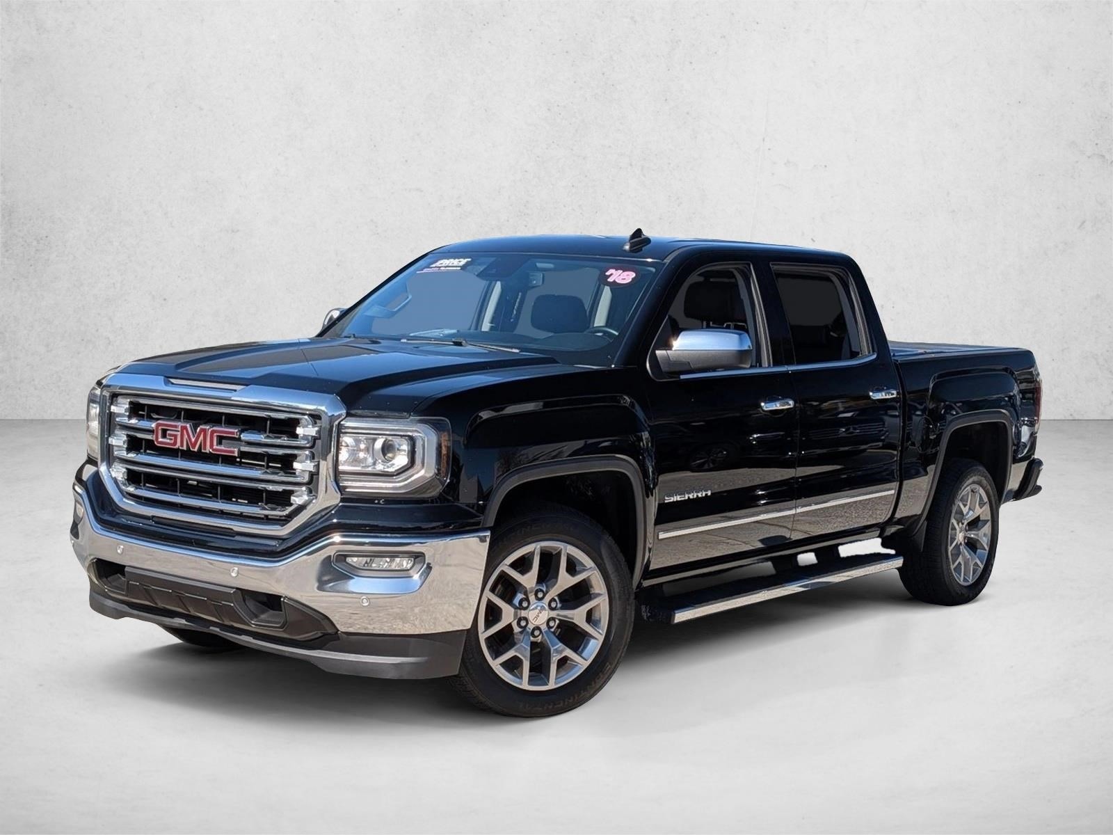 2018 GMC Sierra 1500 SLT's photo