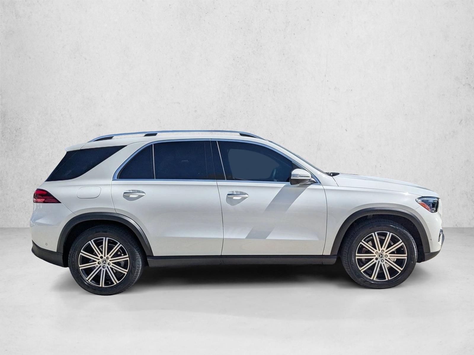 2024 Mercedes Benz GLE 350 4MATIC photo 4