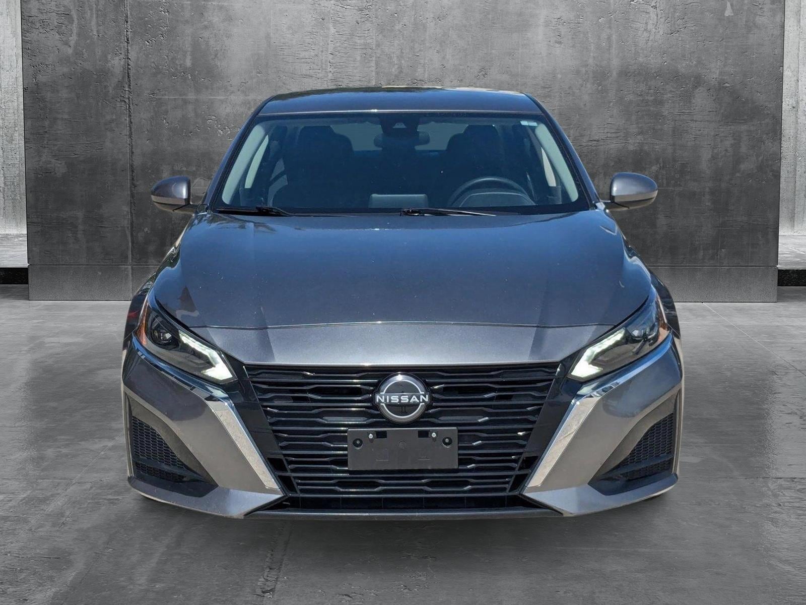 Used 2023 Nissan Altima SV with VIN 1N4BL4DVXPN352793 for sale in Maitland, FL