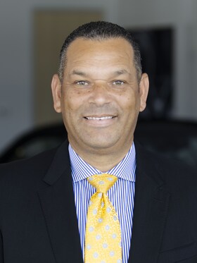 Staff member Horacio Garcia from ID_8b0808f2bc58