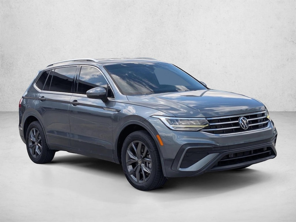 Used 2022 Volkswagen Tiguan 2.0T SE SUV
