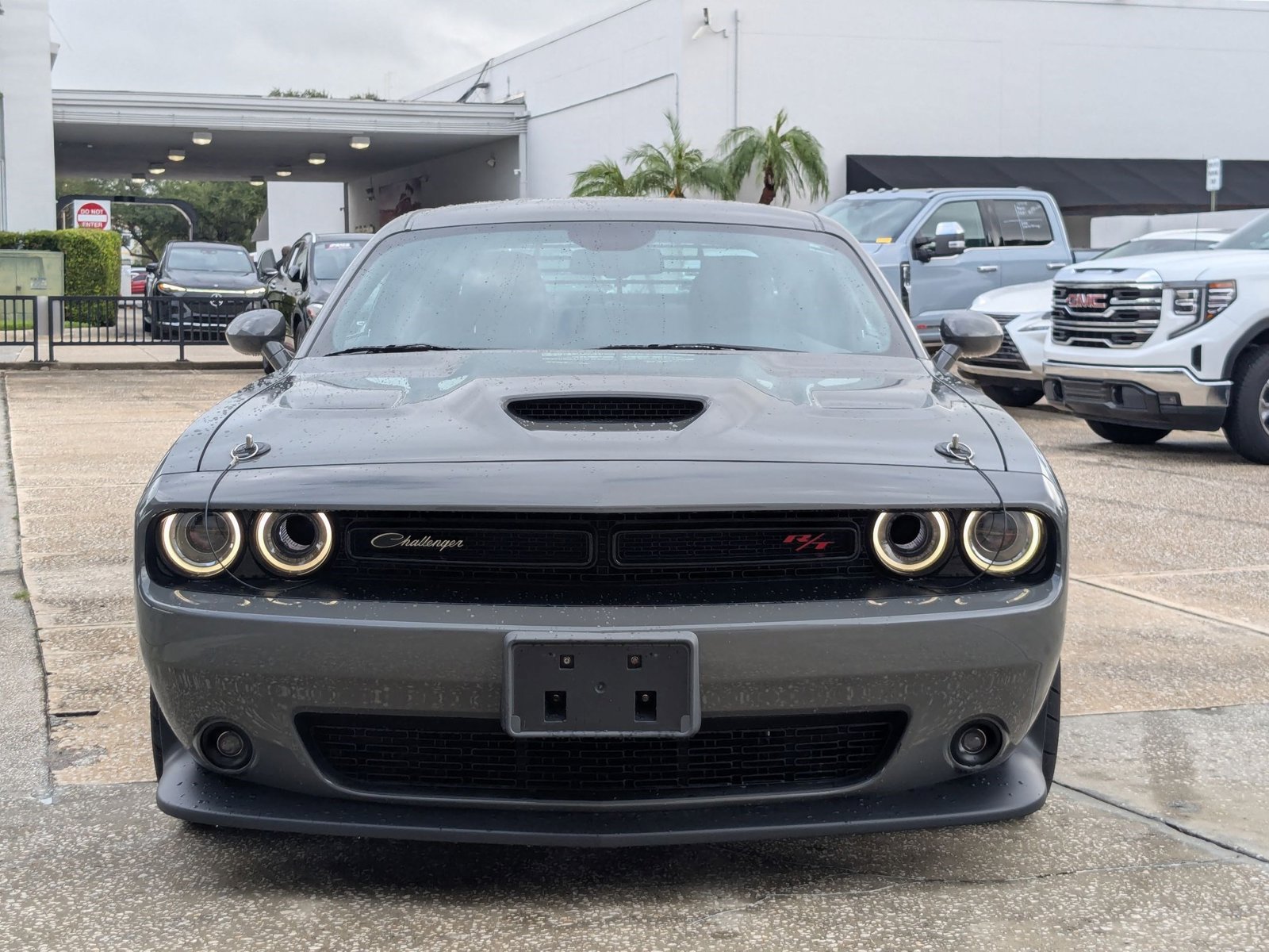 2023 Dodge Challenger R/T Scat Pack photo 2