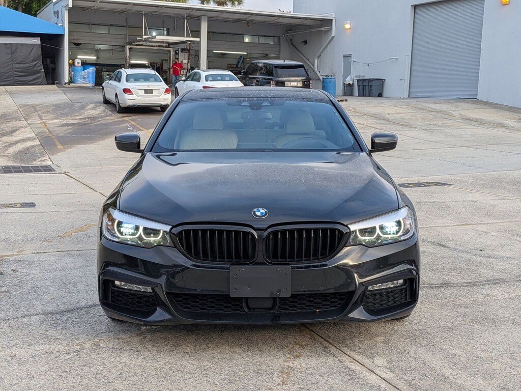 Used 2018 BMW 5 Series xDrive Sedan