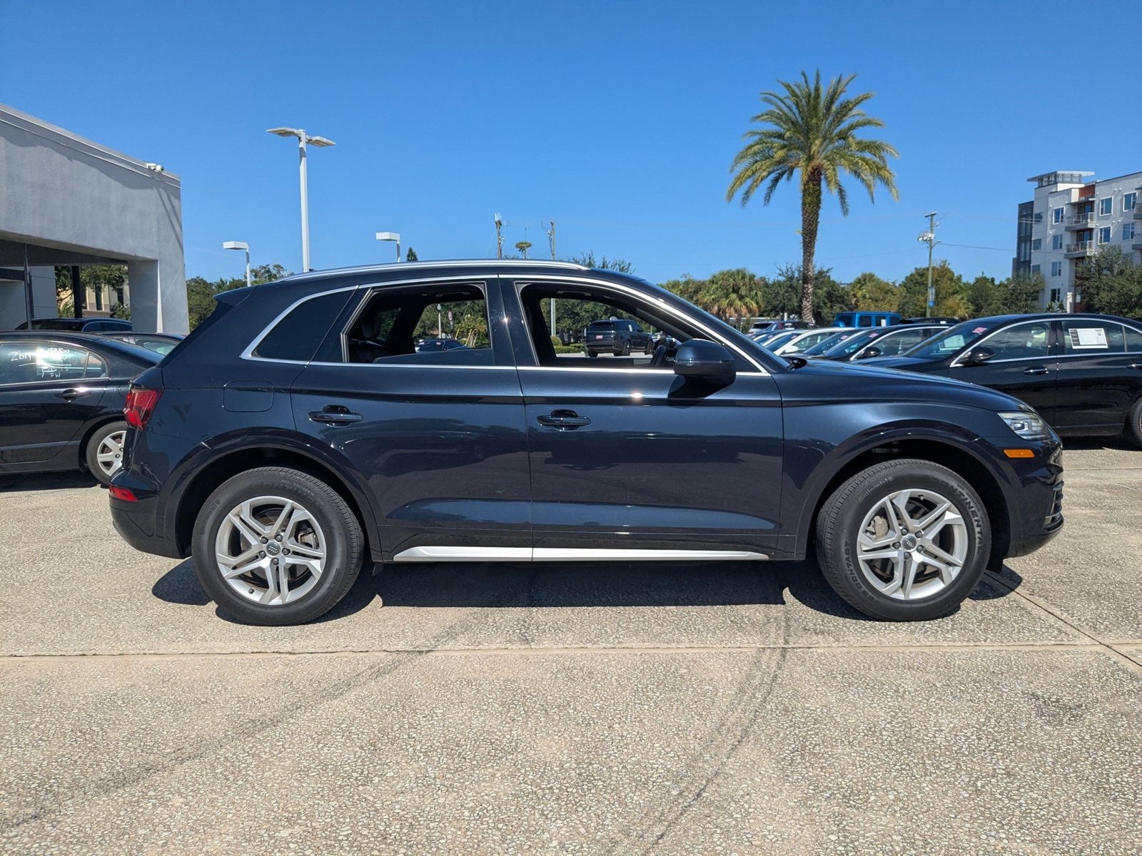 2019 Audi Q5 Premium 45 TFSI photo 3