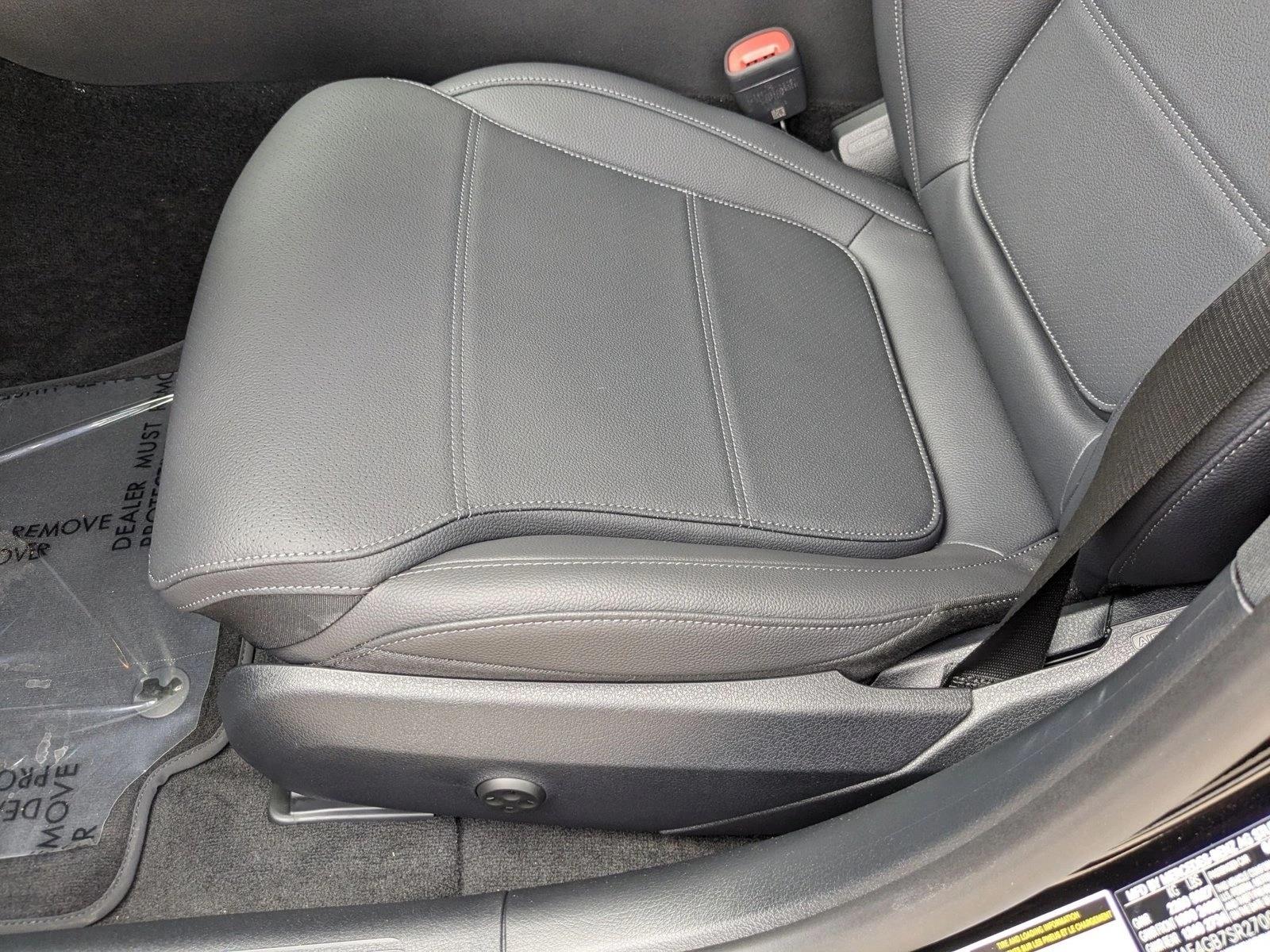 2025 Mercedes Benz C 300 Sedan photo 3