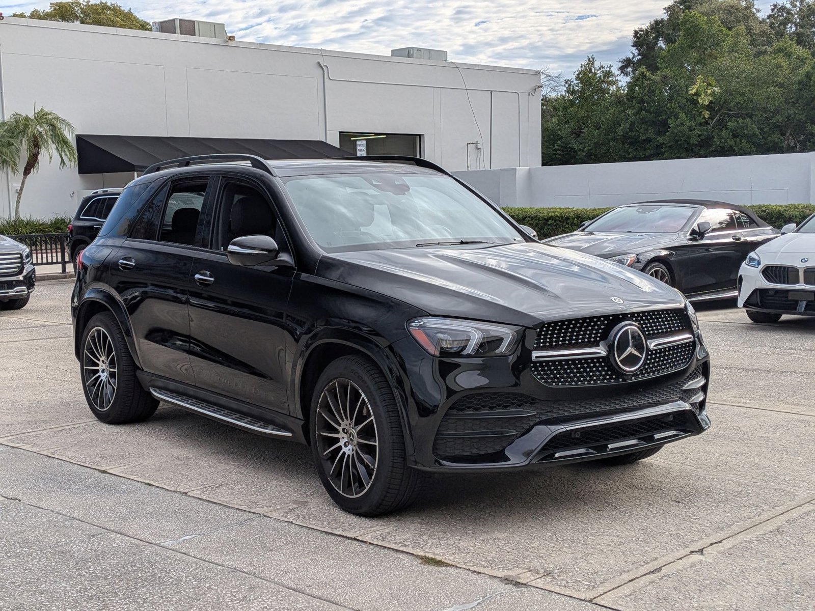 2022 Mercedes Benz GLE 350 photo 2