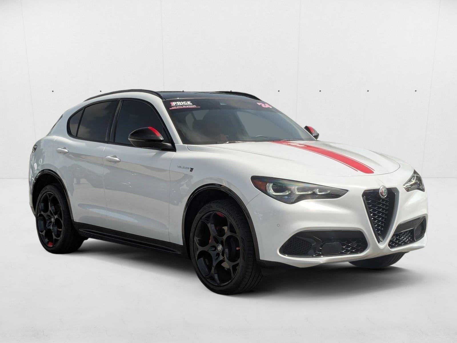 2024 Alfa Romeo Stelvio Ti photo 2