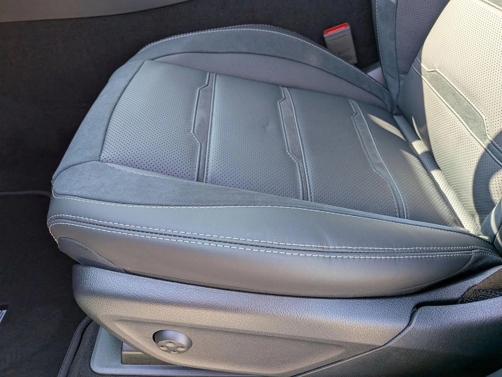 New 2026 Mercedes-Benz AMG GLE 53 AMG ® GLE 53 4MATIC+ ® SUV SUV