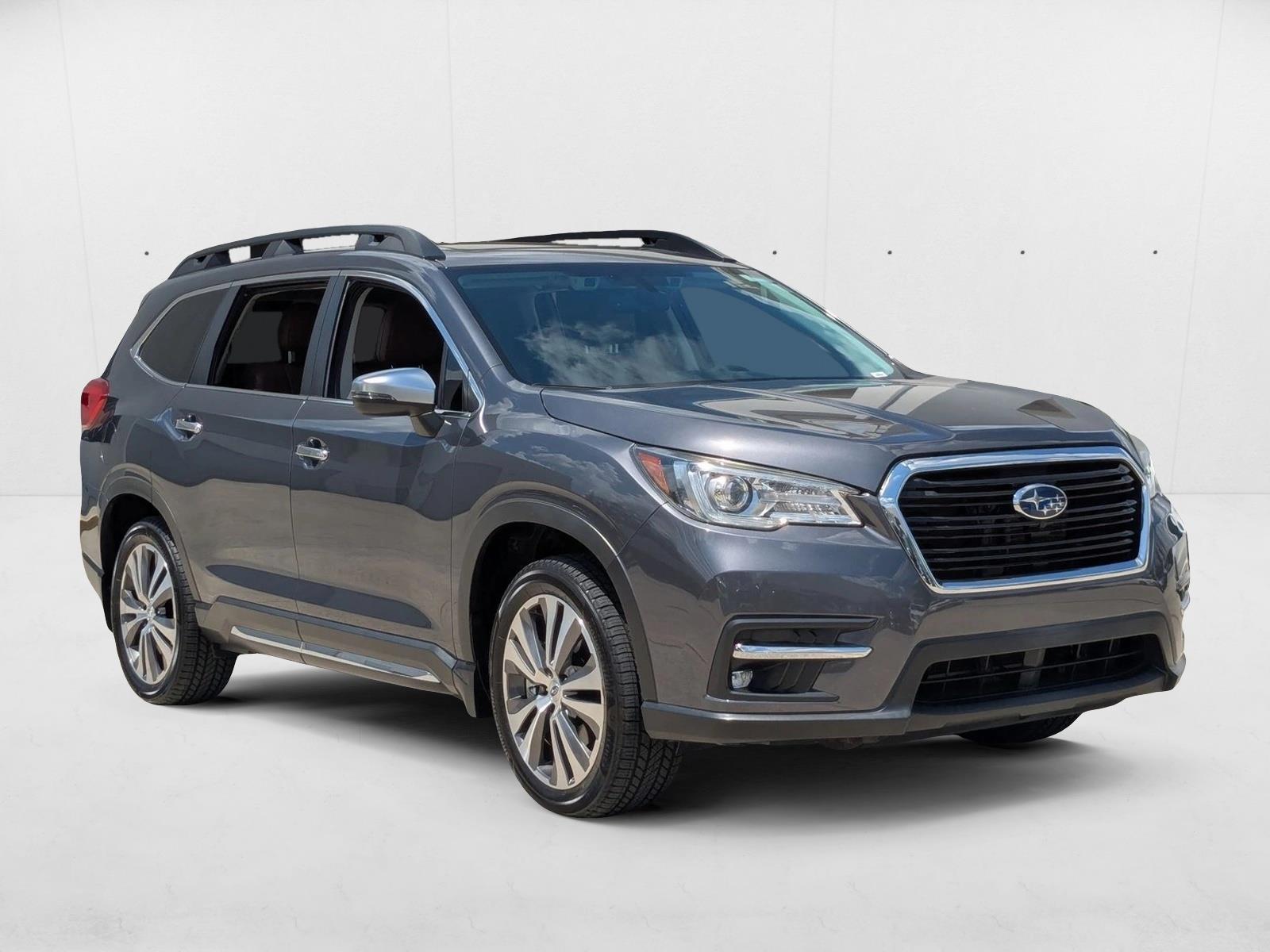 2021 Subaru Ascent Touring photo 3