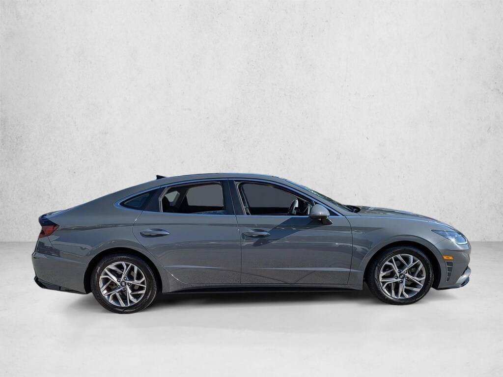 Used 2021 Hyundai Sonata SEL Sedan