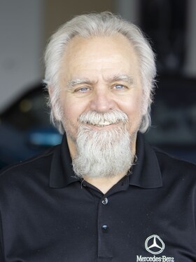 Staff member Ronnie Henson from ID_68b2a6978a69