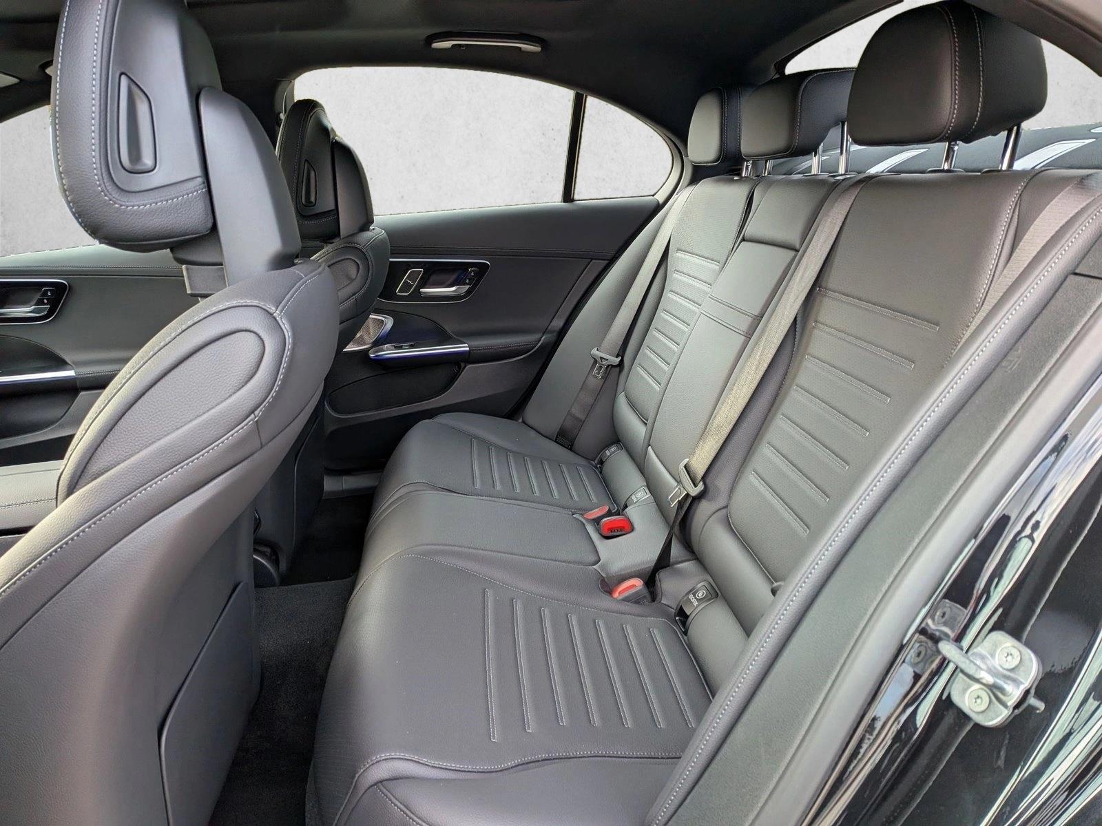 2026 Mercedes-Benz C-Class Sedan C 300 - Photo 14