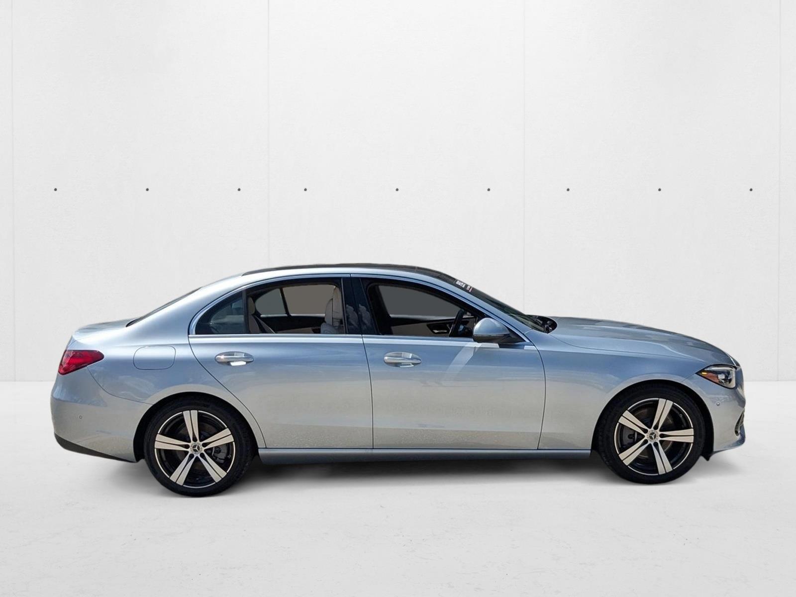 2025 Mercedes Benz C 300 Sedan photo 4