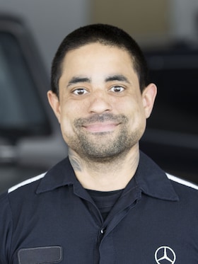 Staff member Mauricio Hodgson from ID_2d77cbdd57be