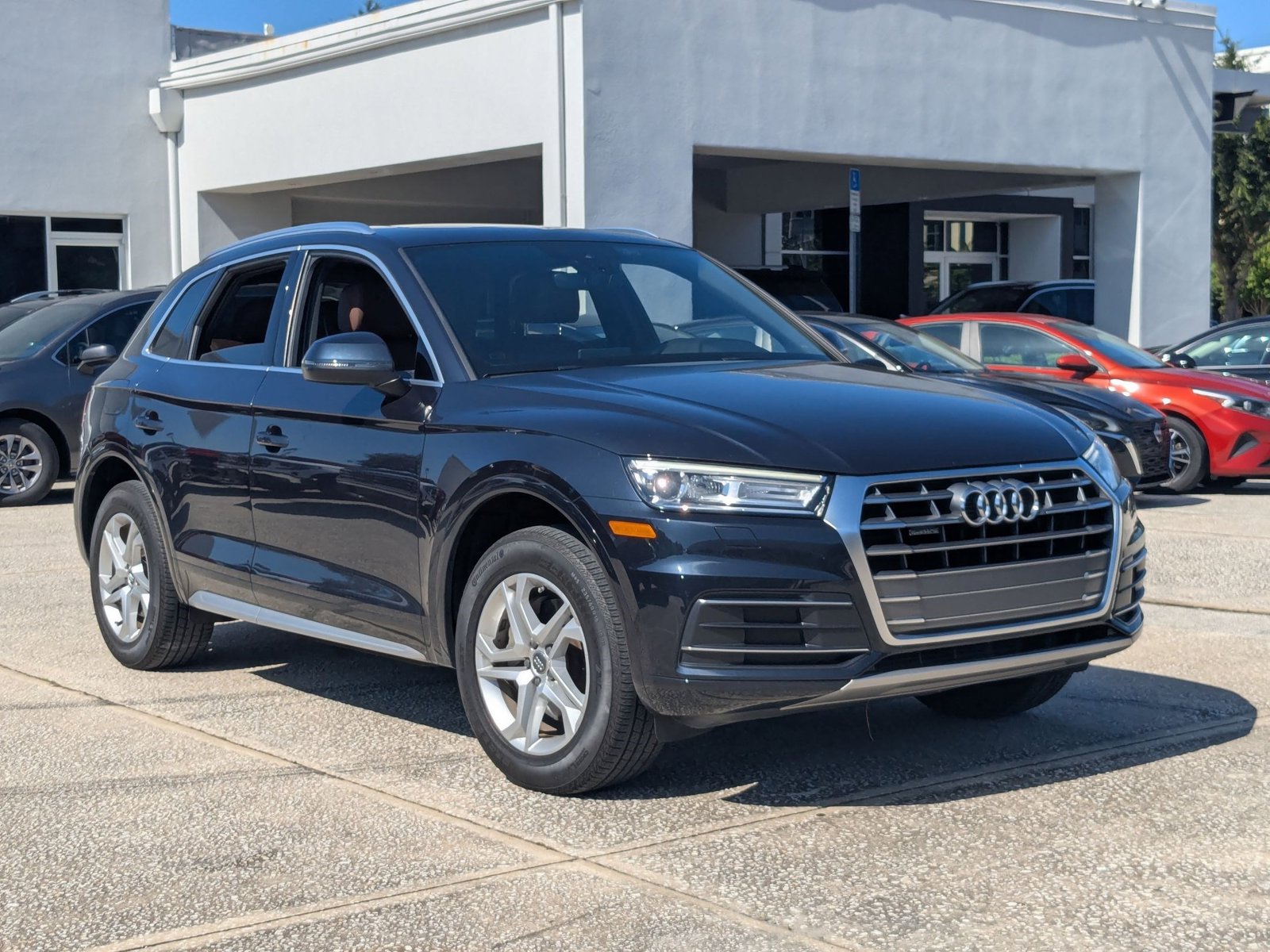2019 Audi Q5 Premium 45 TFSI photo 2