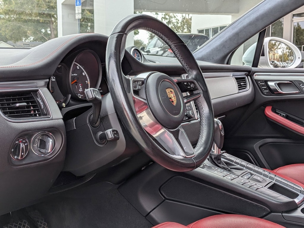 Used 2017 Porsche Macan Turbo SUV