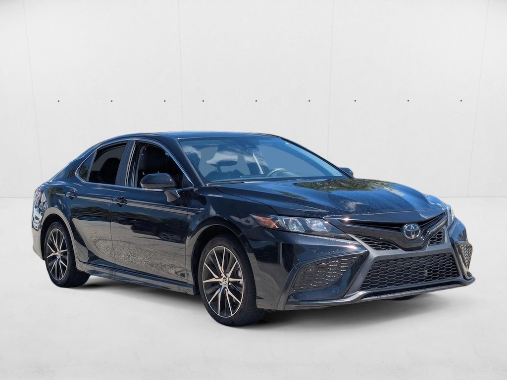 Used 2024 Toyota Camry SE Sedan