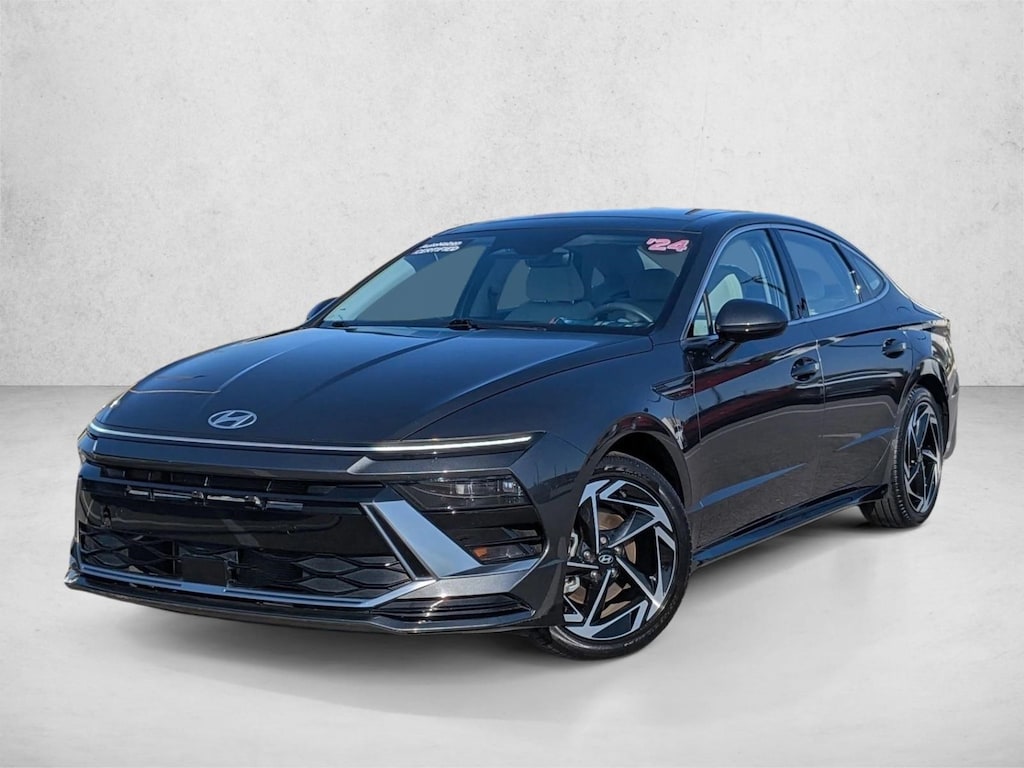 Used 2024 Hyundai Sonata SEL Sedan