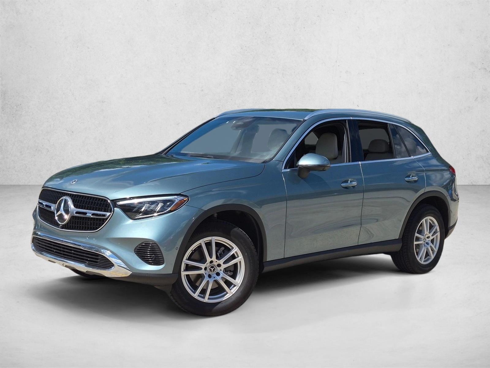 2026 Mercedes-Benz GLC
