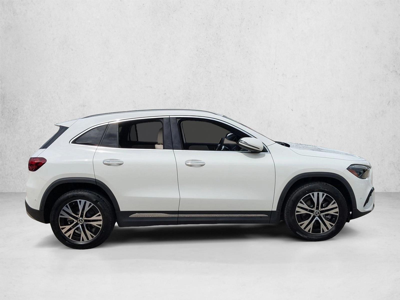 2025 Mercedes Benz GLA 250 photo 4