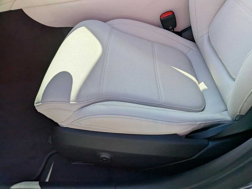 New 2026 Mercedes-Benz C-Class C 300 Sedan 4dr Car