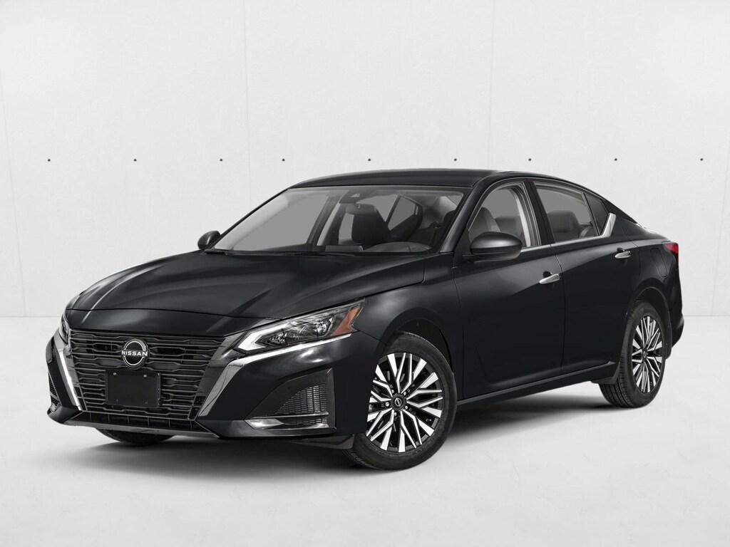 Used 2025 Nissan Altima SV Sedan