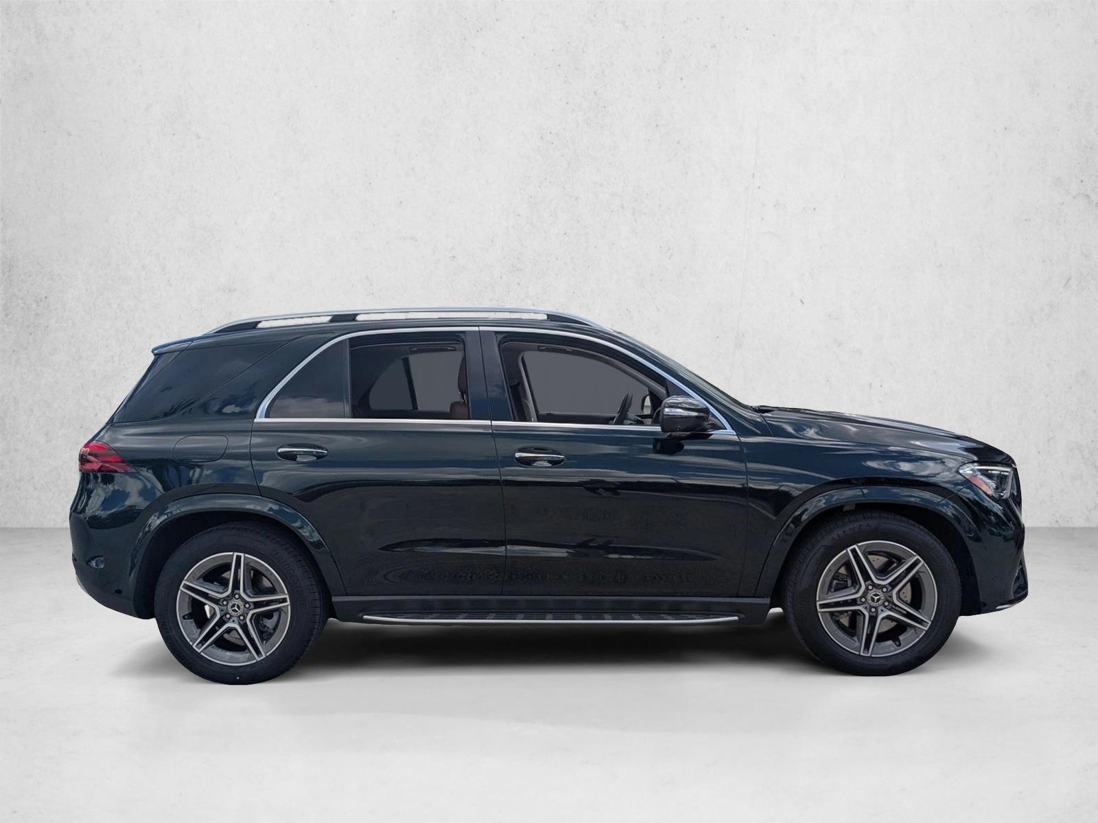 2024 Mercedes Benz GLE 4MATIC photo 4