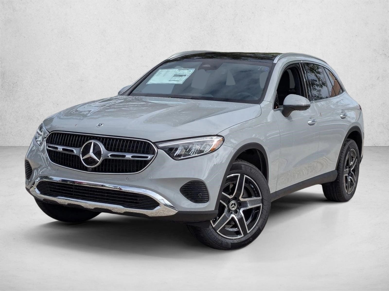 2026 Mercedes-Benz GLC Base's photo