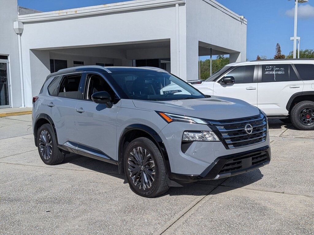 Used 2025 Nissan Rogue Platinum SUV