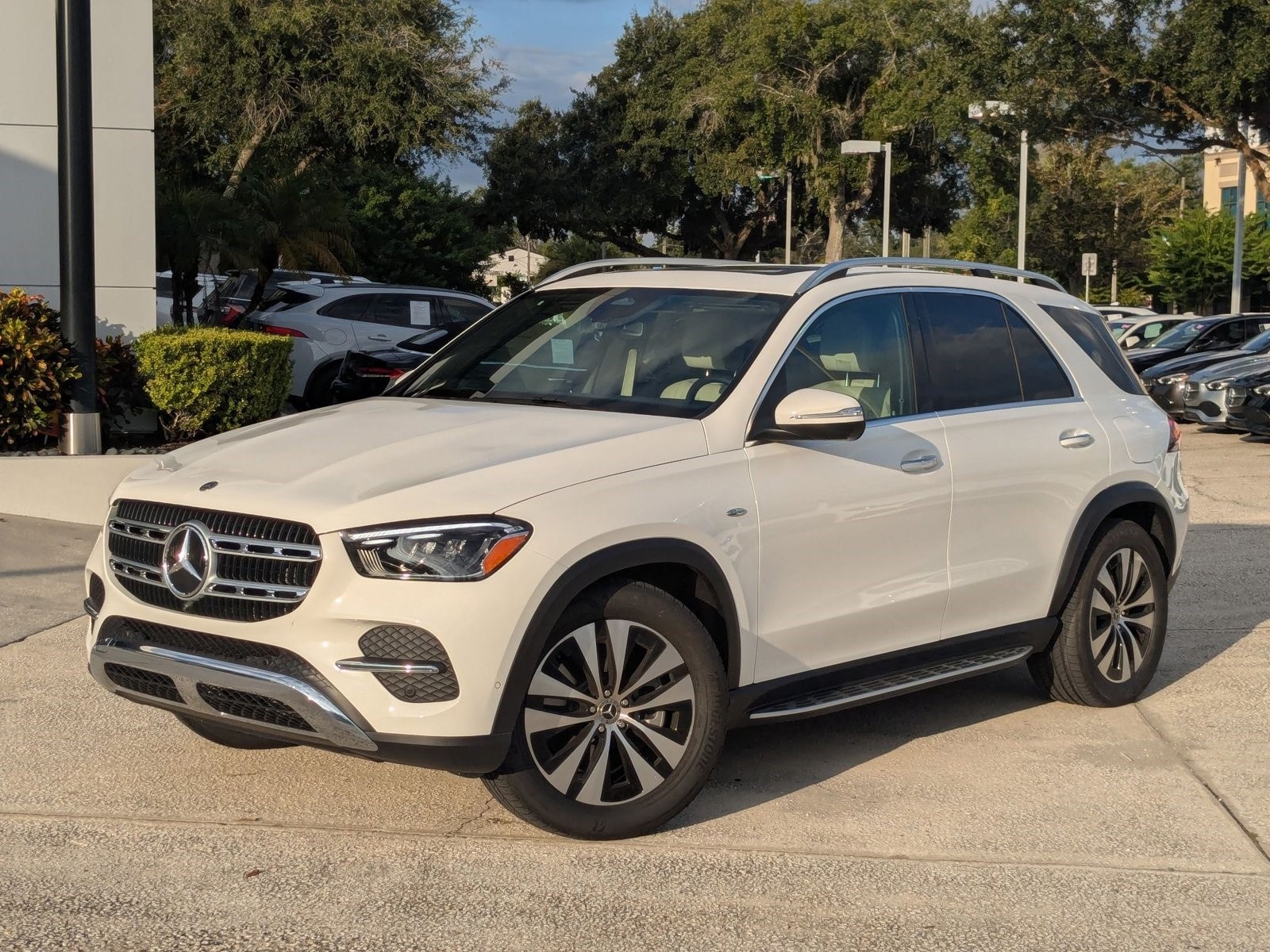2025 Mercedes-Benz GLE 450e 4MATIC