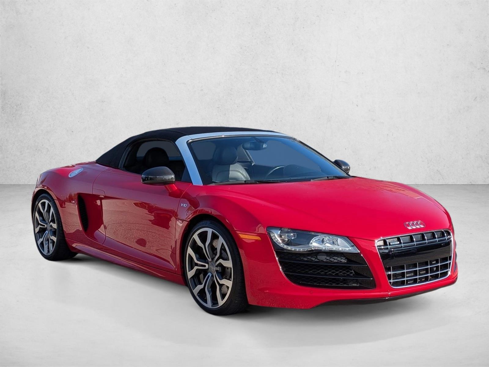 2012 Audi R8 5.2 Spyder photo 3