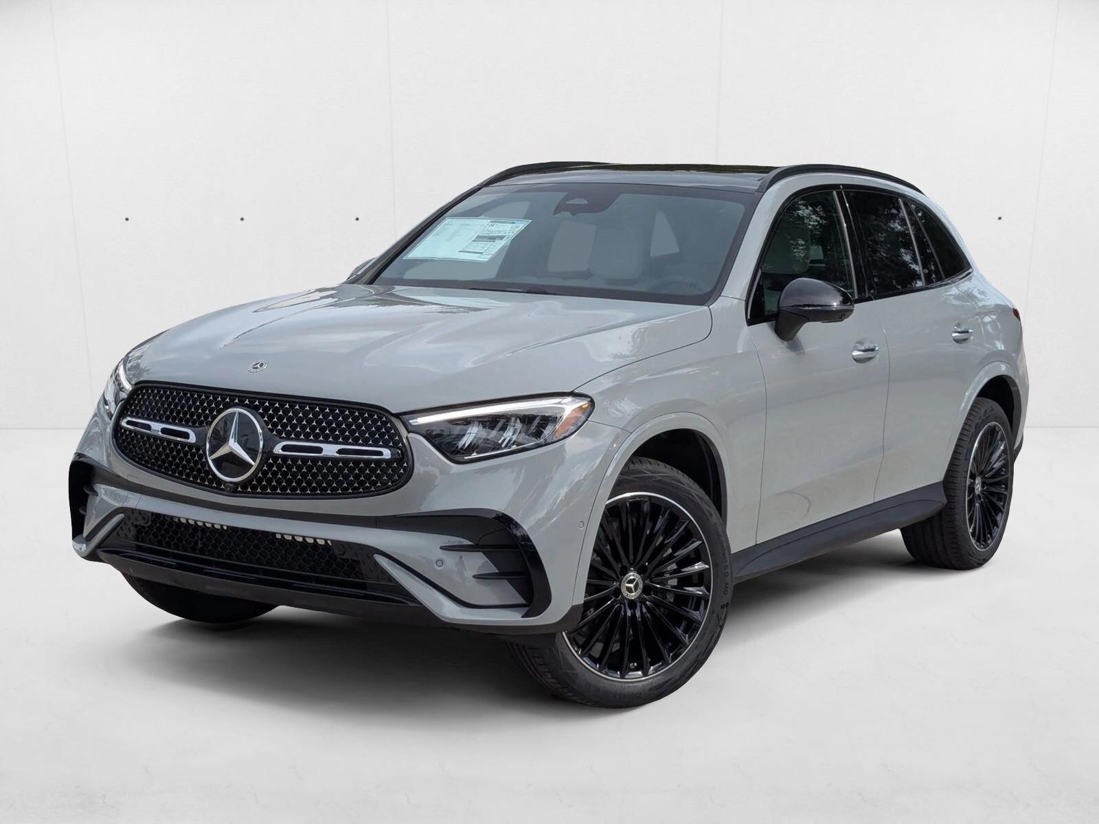 2026 Mercedes-Benz GLC Base's photo