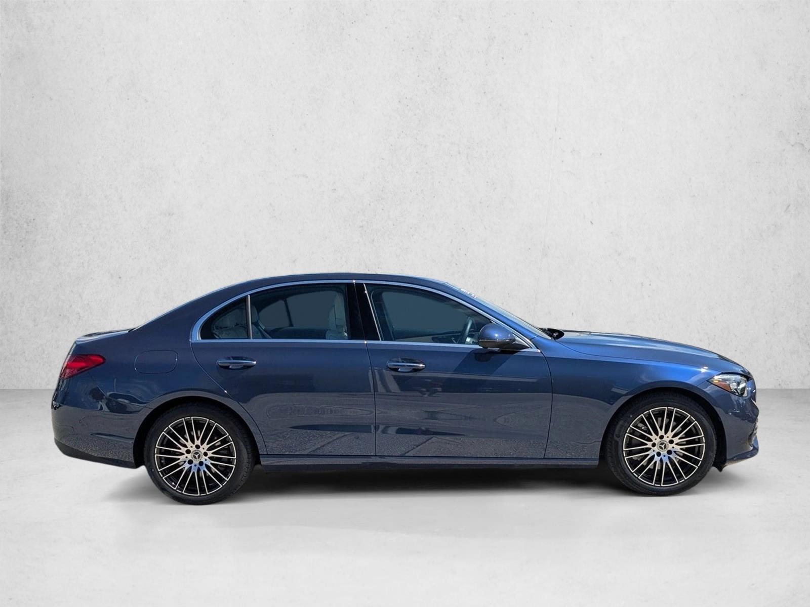 2025 Mercedes Benz C 300 Sedan photo 4