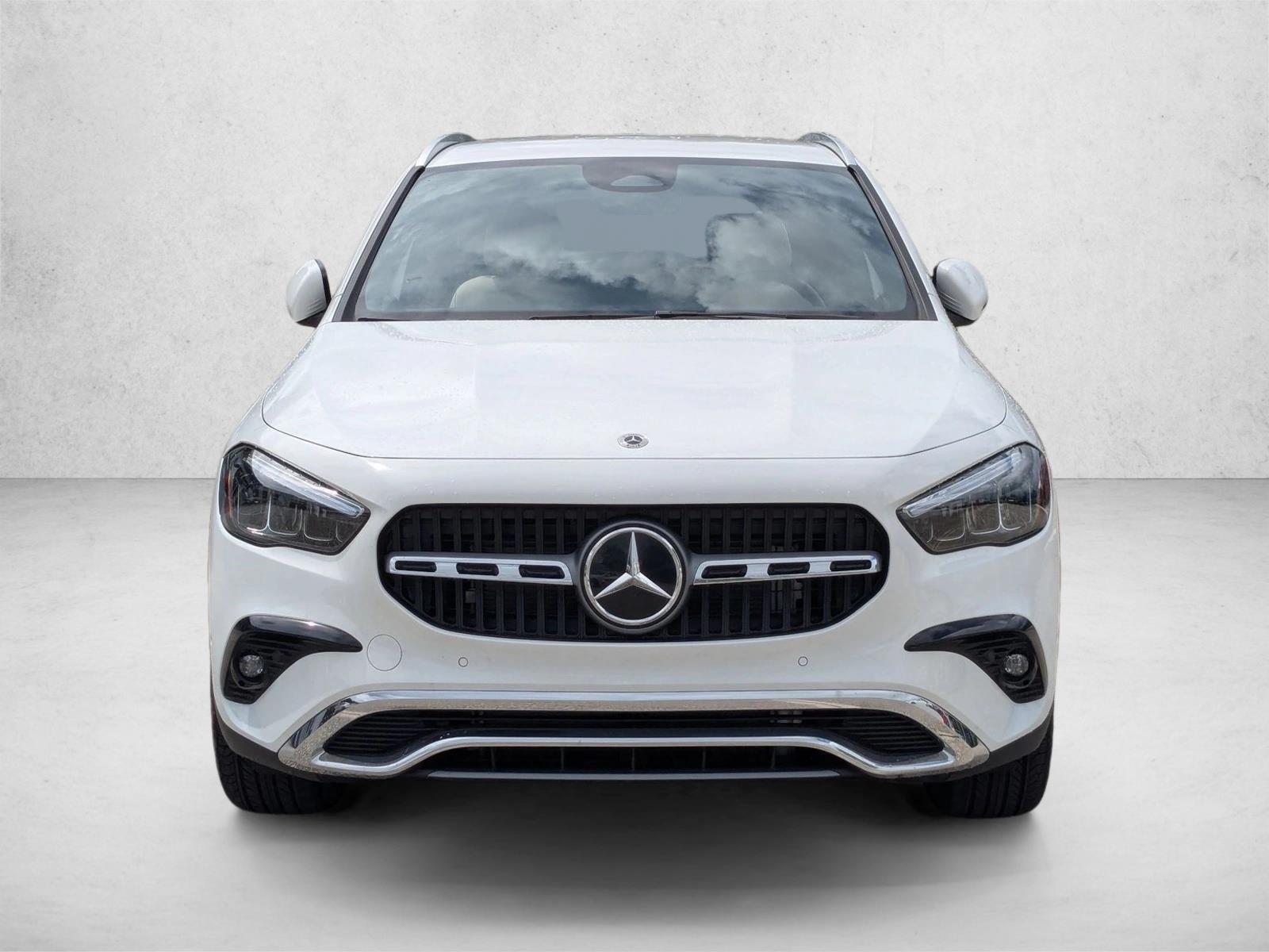 2025 Mercedes Benz GLA 250 photo 2