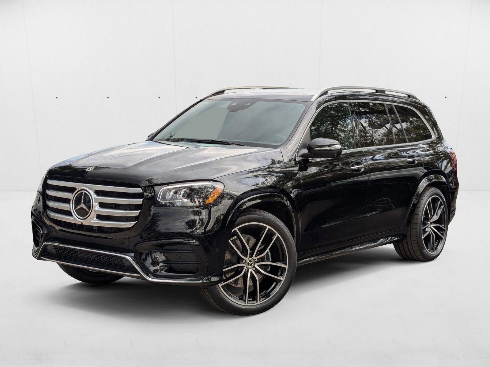 2025 Mercedes-Benz GLS Base's photo