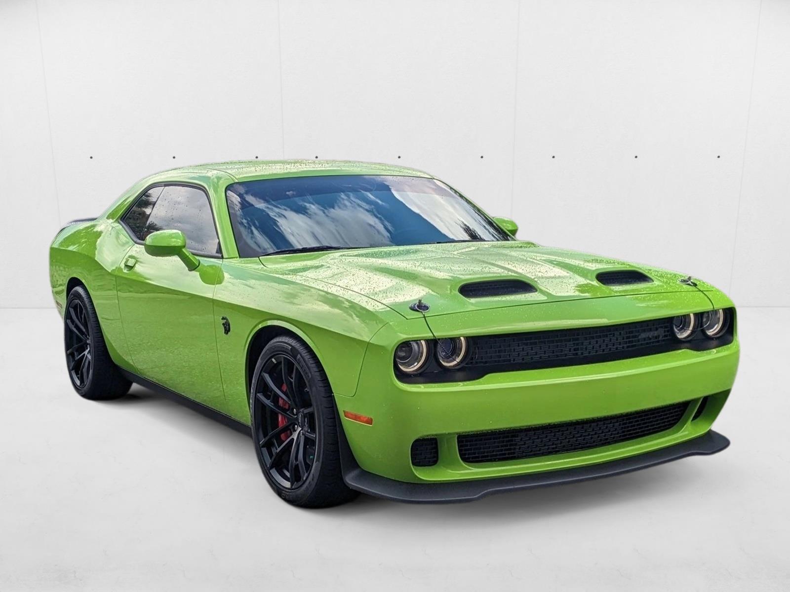 2023 Dodge Challenger SRT8 Hellcat photo 3