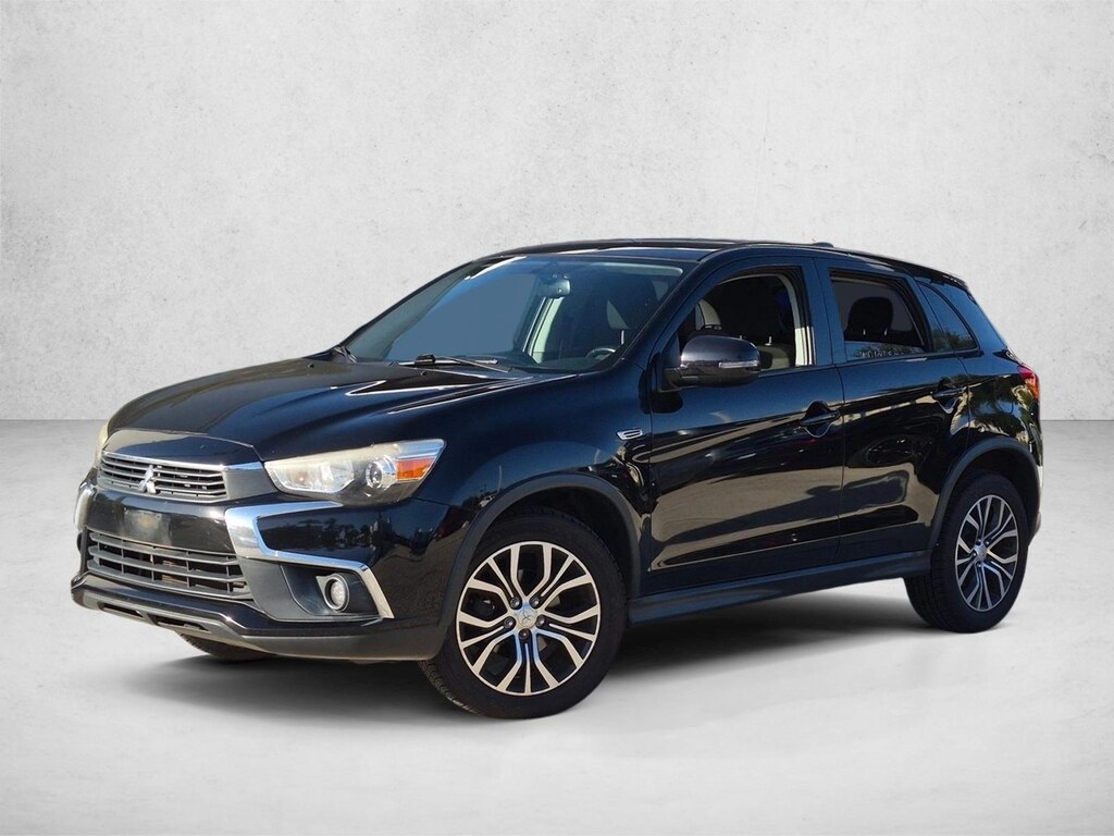 Used 2017 Mitsubishi Outlander 2.0 ES CUV