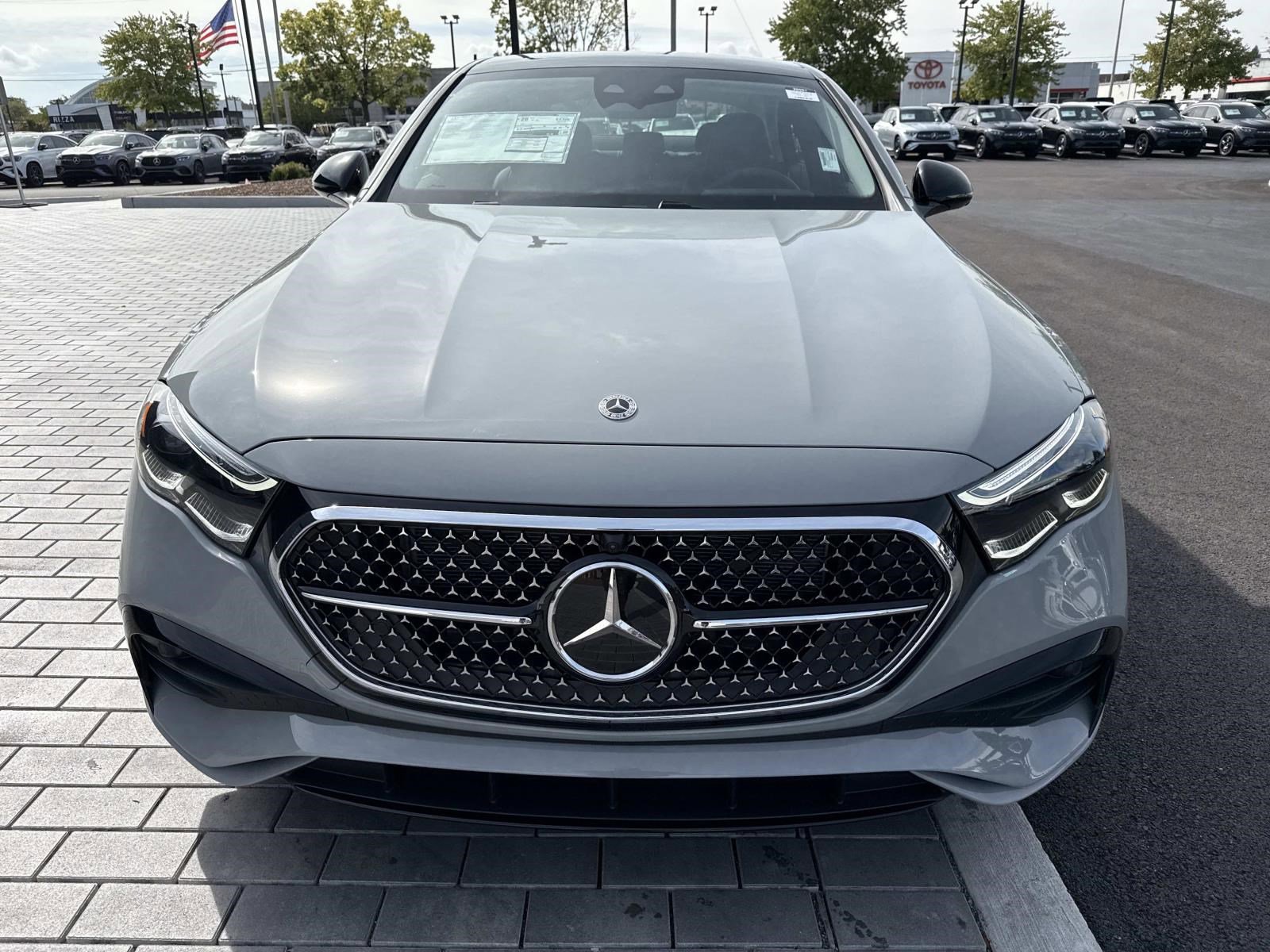 2026 Mercedes Benz E 450 4MATIC photo 2
