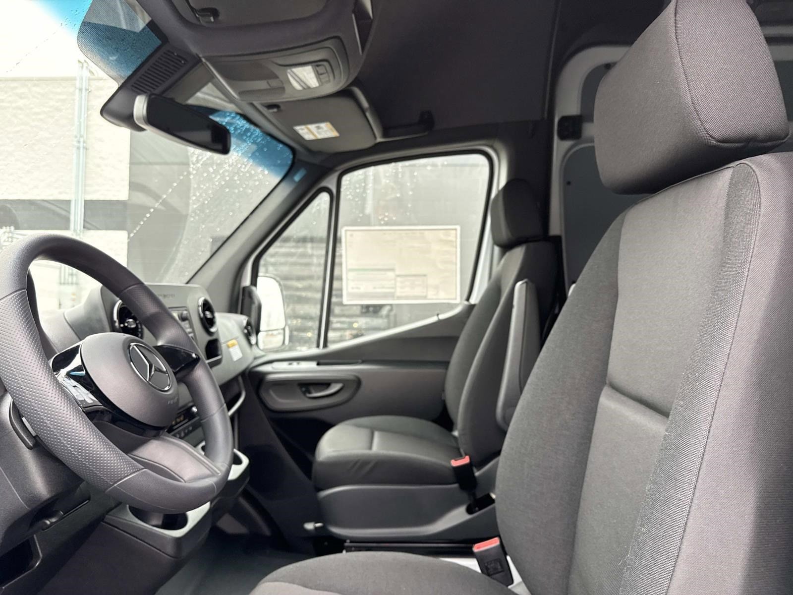 2026 MERCEDES-BENZ SPRINTER - Image 18